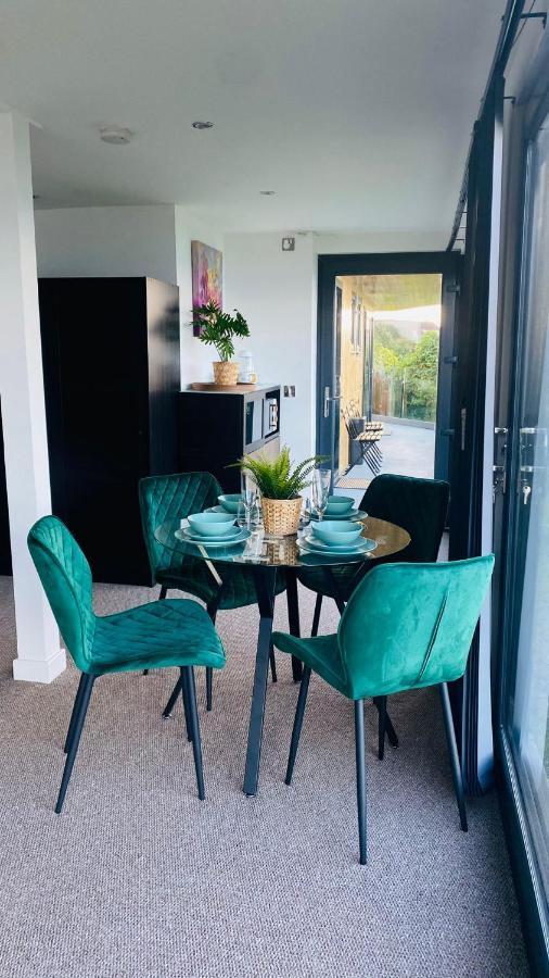 Luxury Beach Front Rooms- Pma Kirkcaldy Eksteriør bilde