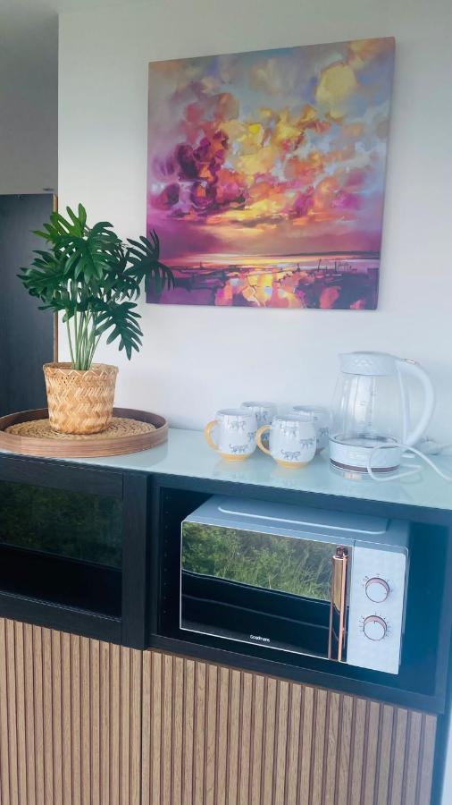 Luxury Beach Front Rooms- Pma Kirkcaldy Eksteriør bilde