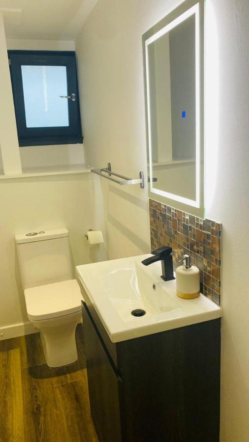 Luxury Beach Front Rooms- Pma Kirkcaldy Eksteriør bilde
