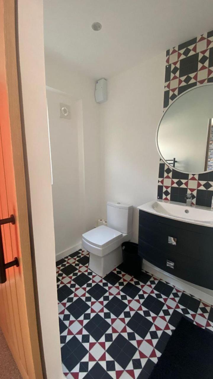 Luxury Beach Front Rooms- Pma Kirkcaldy Eksteriør bilde